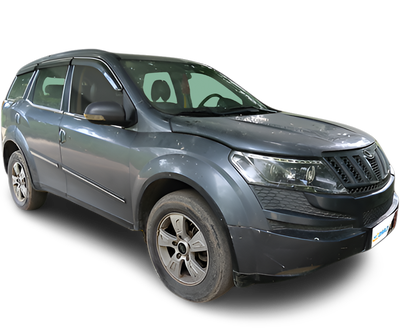 Mahindra XUV500-img